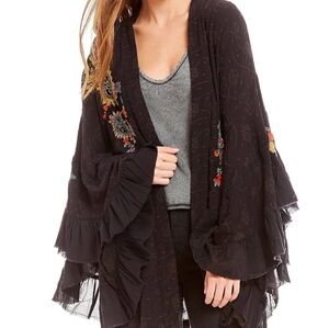 Free People Black Dottie West Embroidered Ruffled Kimono Autumn Fall XS- S. EUC